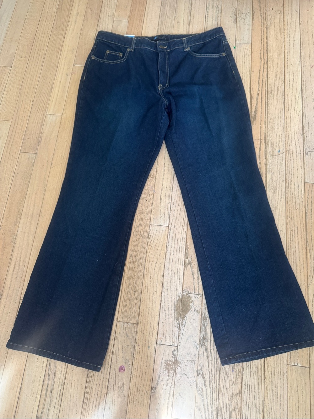 NWT Relativity Modern Fit Boot Cut Jeans Women's Size 18 Average Dark Wash Denim - Picture 4 of 10